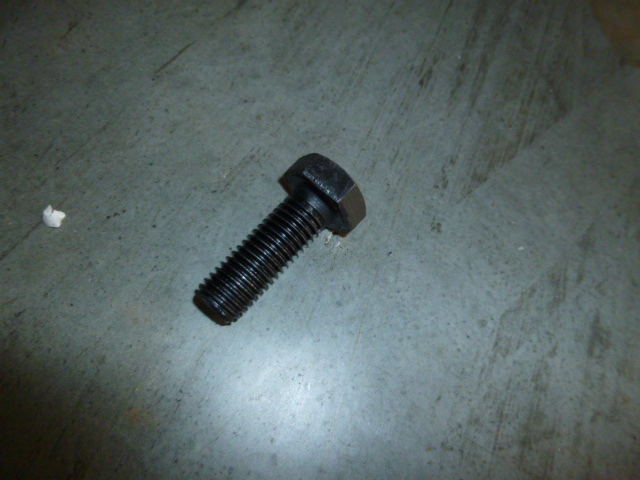 SP100105	ZF.0636016083	bolt