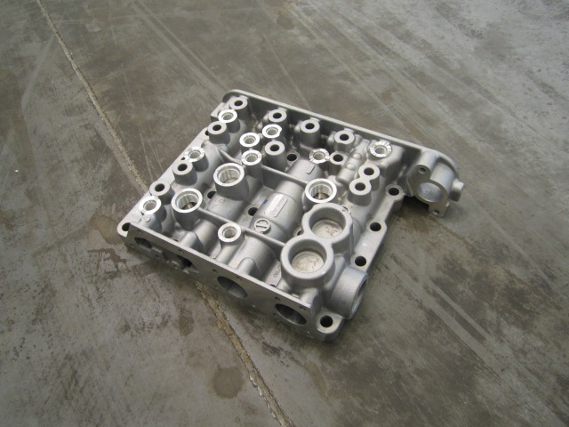 SP100454	ZF.4644306558	valve block