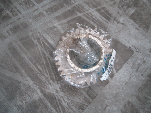 SP100489	ZF.4644351032	gear