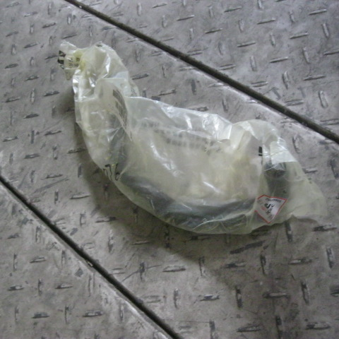 SP105176	C3906436	water inlet pipe