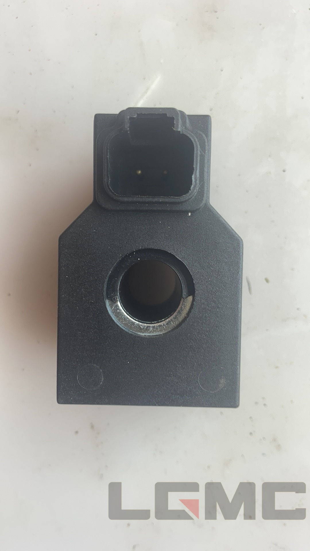 R210-9 Solenoid valve coil
