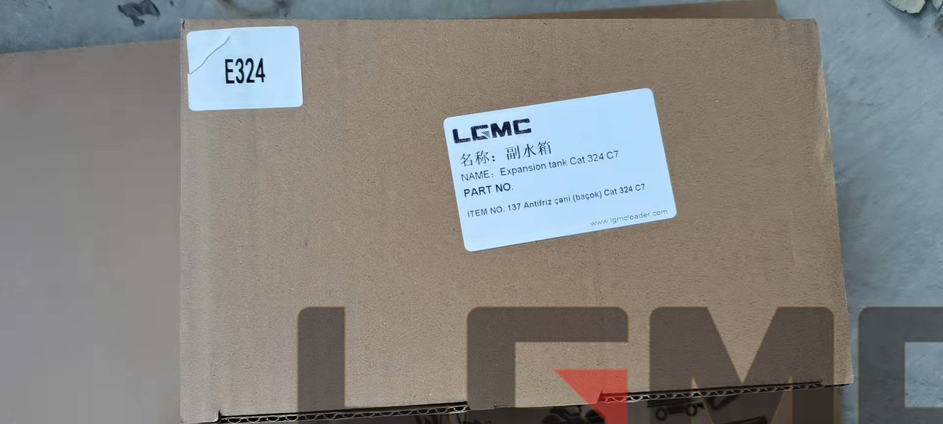 Sub-tank Cat 324 C7