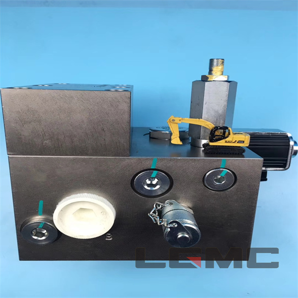 12C7010 Parker Control Valve (New)