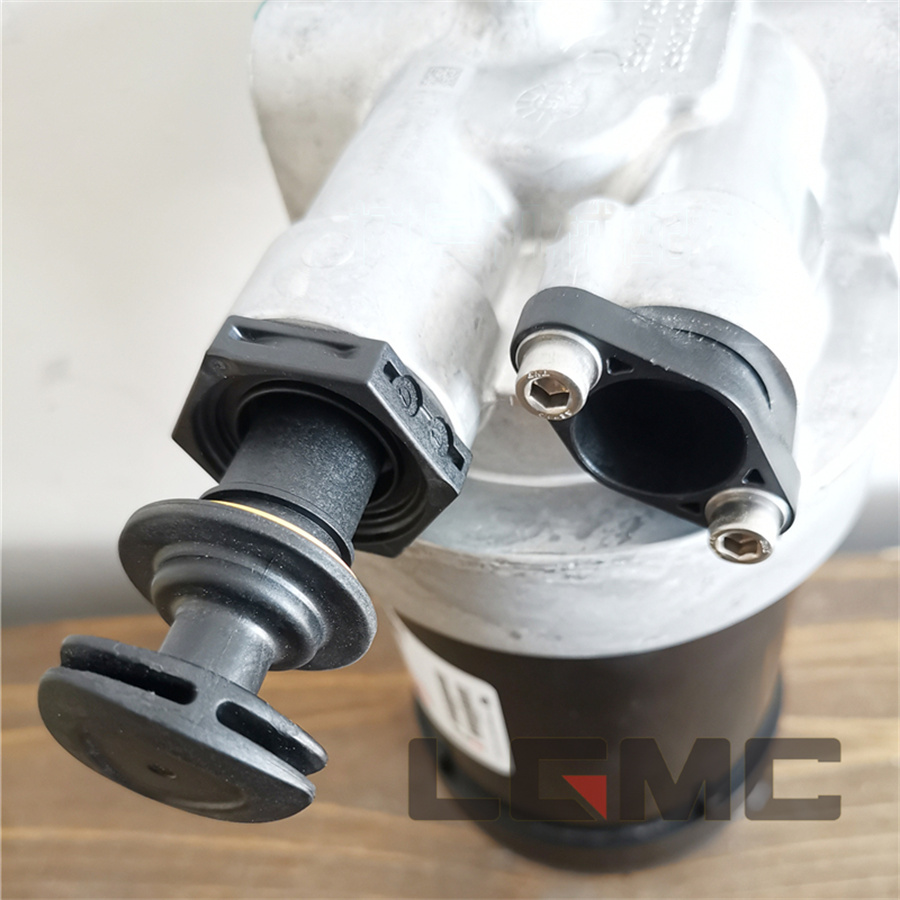 40C7017 Excavator fuel filter assembly