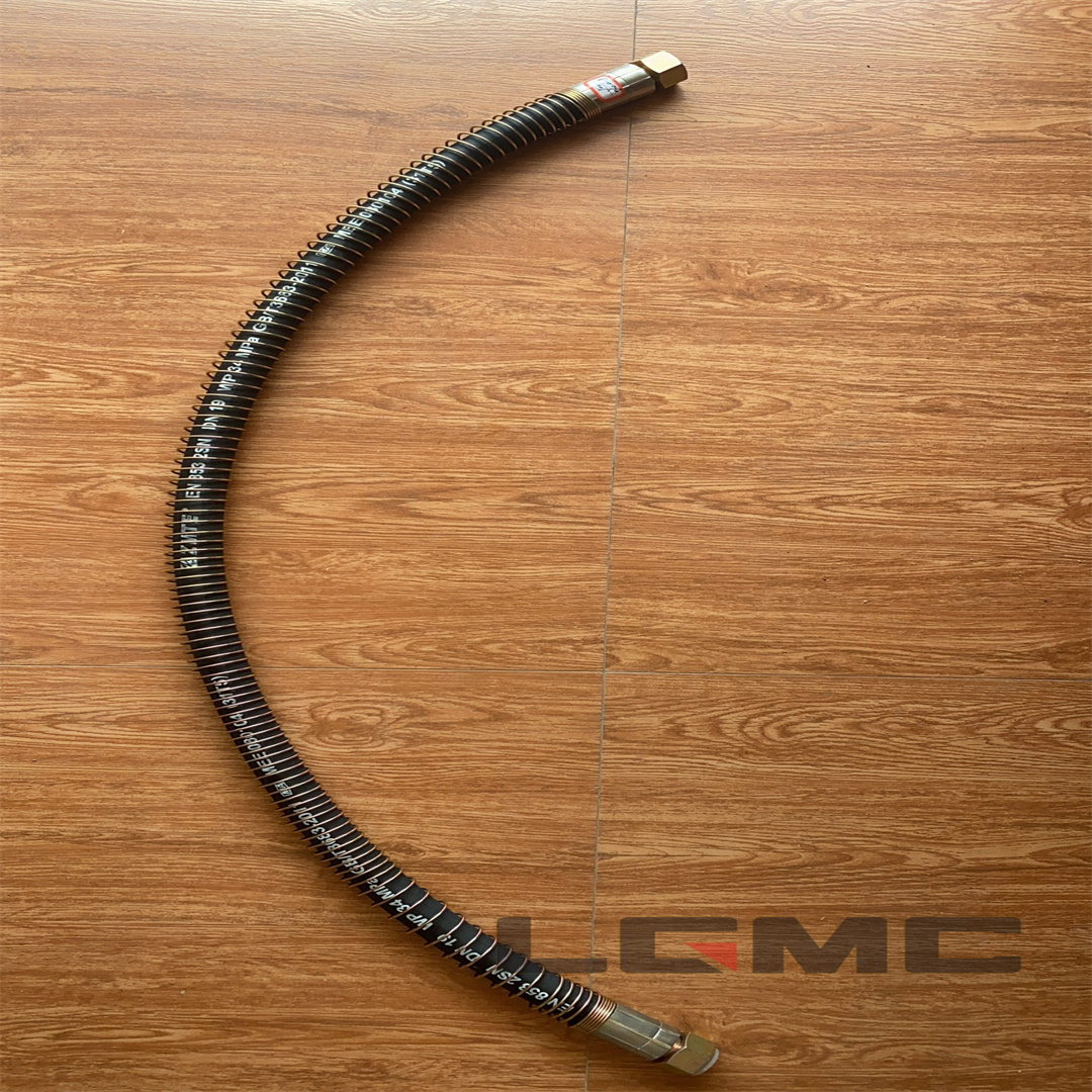 06C0118 Frame hose between booms