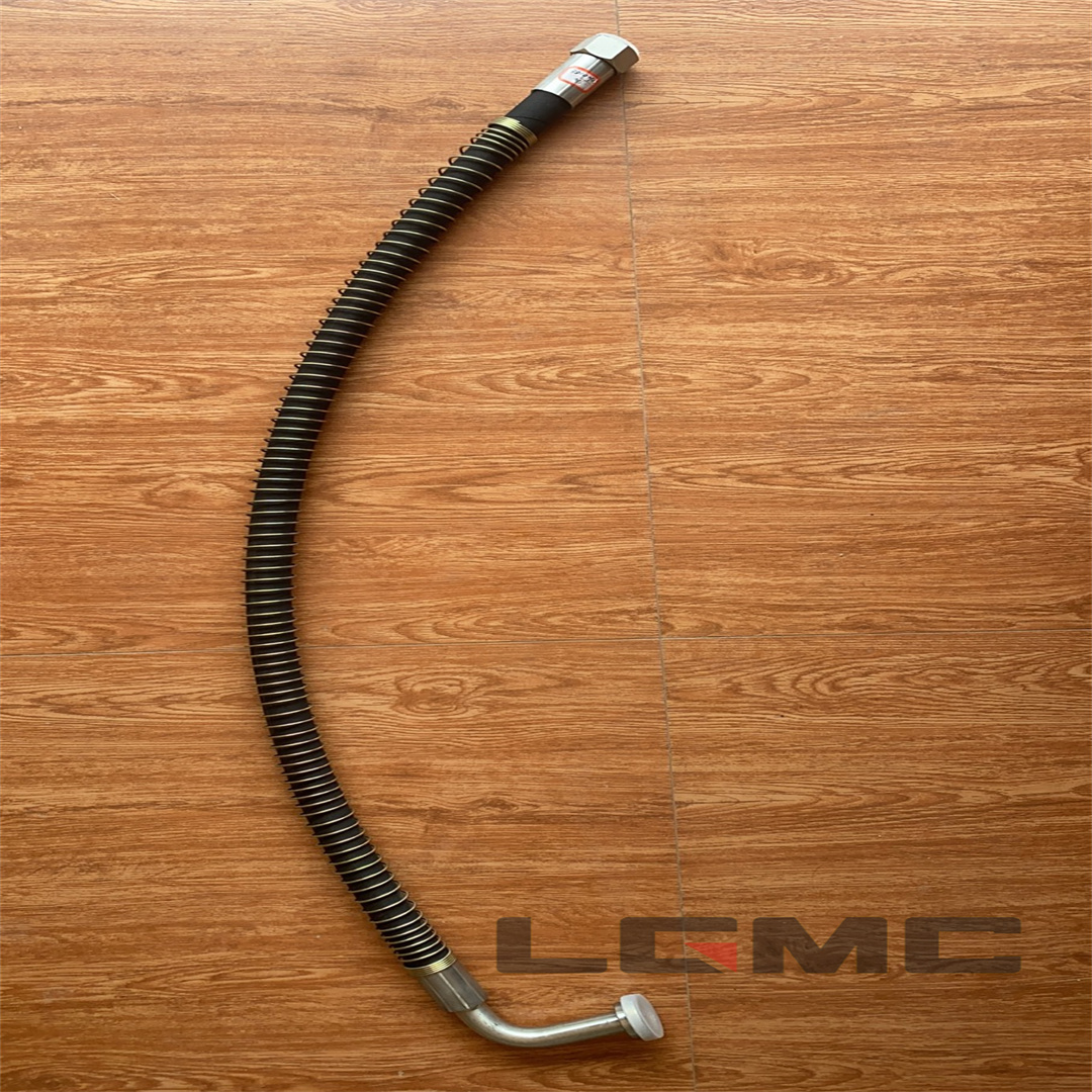 06C0118 Frame hose between booms