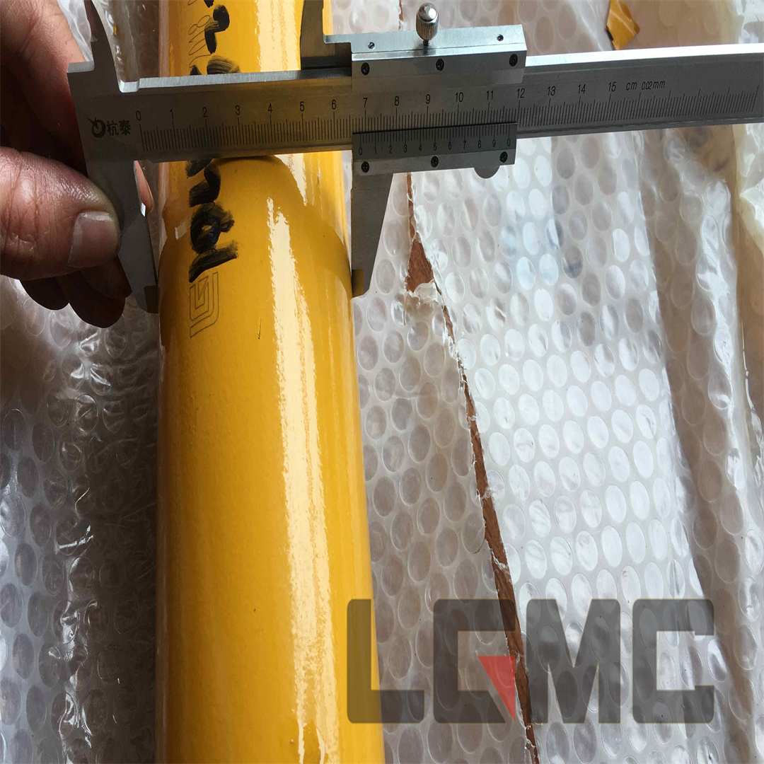 10C0523 Front wheel steering cylinder