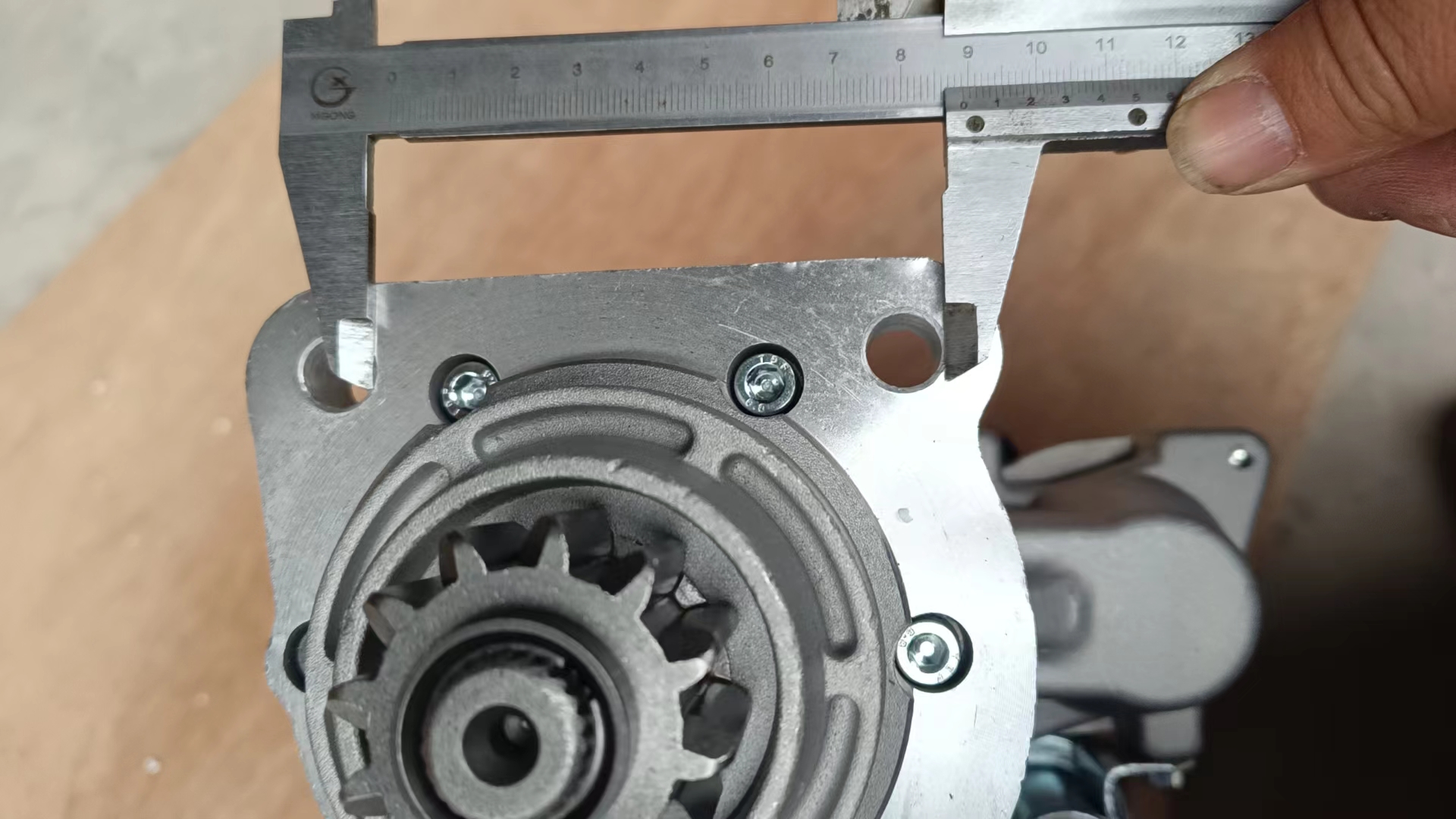 Liugong part 207-2517	Starter C7