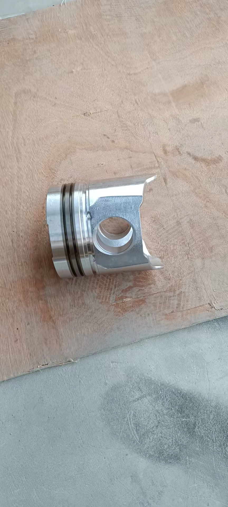 Liugong part C05AL-05AL502+A	Piston 3306 (C6121)