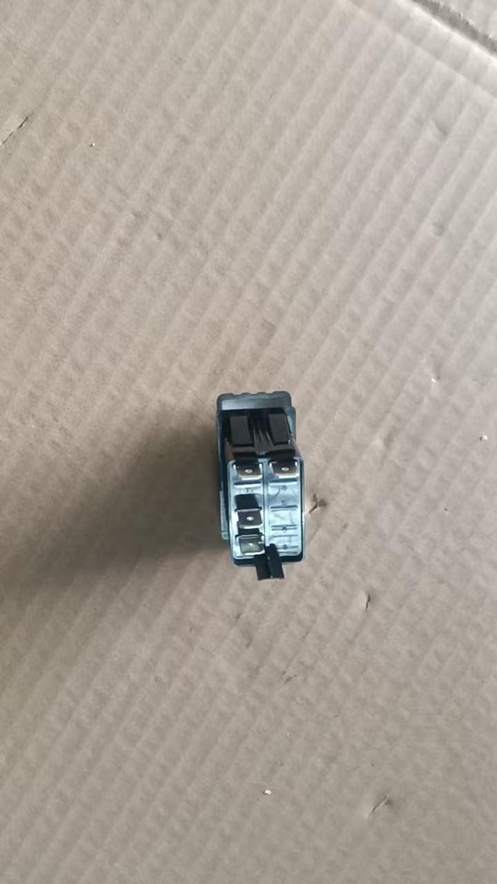 LIUGONG 34B1211 WORK LIGHT SWITCH