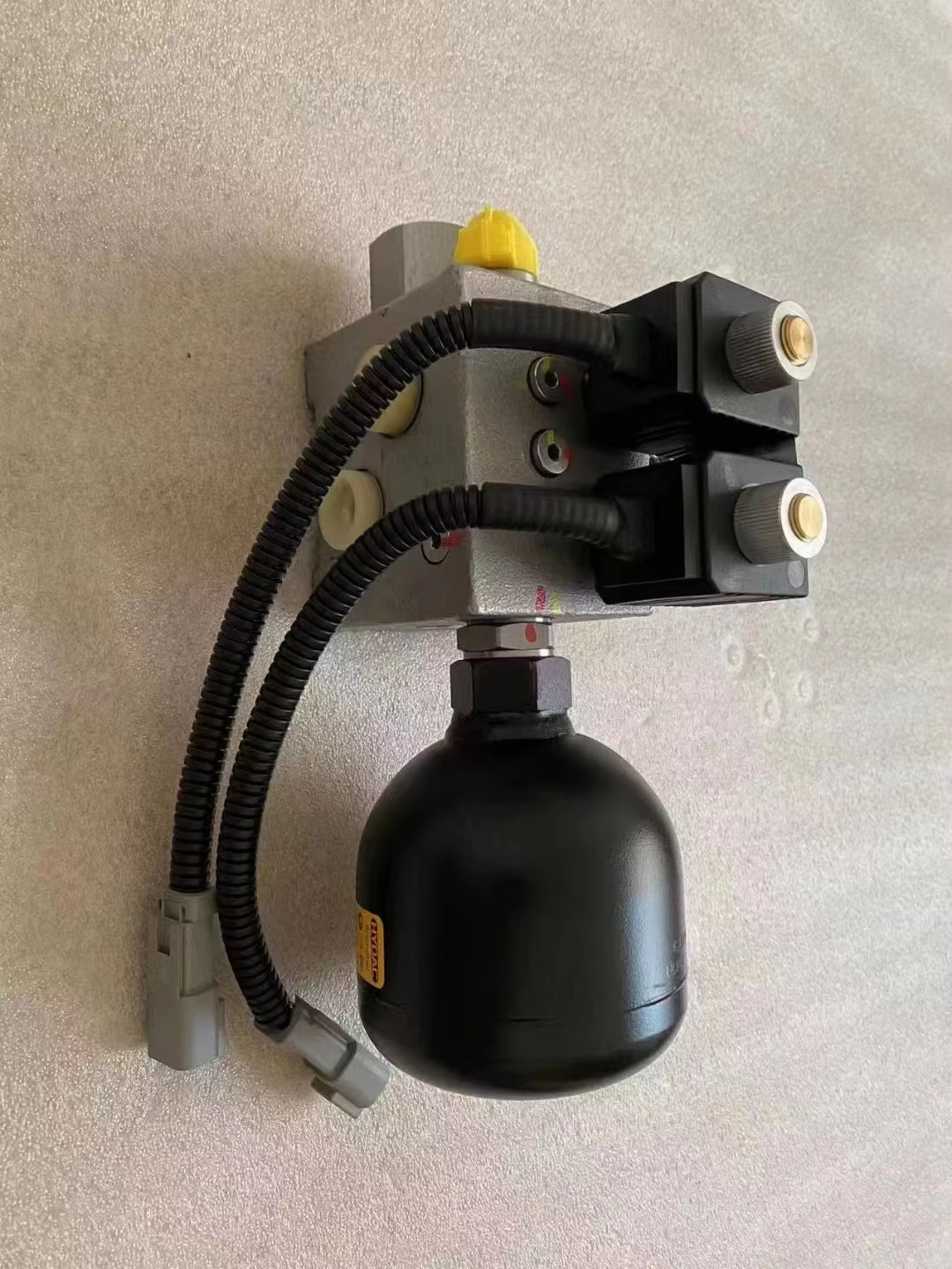 LIUGONG 12C6332 Pilot Valve Group